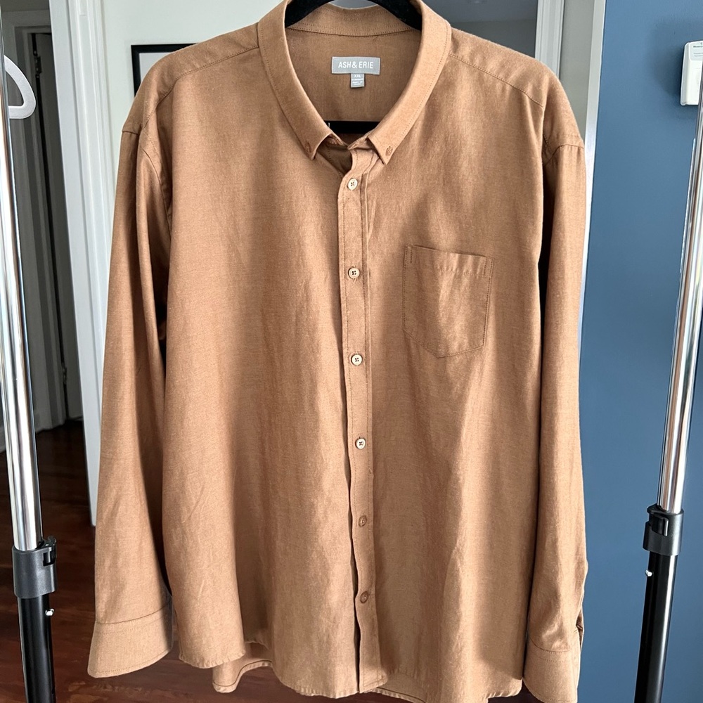 ASH & ERIE Men's Camel Button-down Shirt